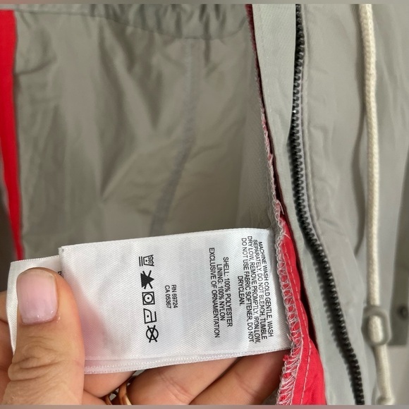 Columbia women’s jacket Sz. S waist drawstring light gray - Picture 5 of 9